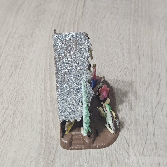 Vintage Miniature Plastic Nativity Scene Silver Glitter Christmas Retro - Picture 5 of 11
